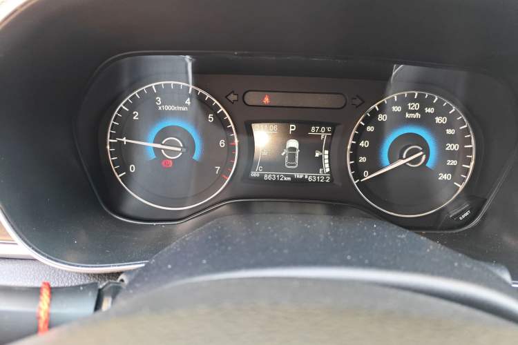 Used Dongfeng Fengon 580 2017 1.5T CVT Smart Connectivity Model