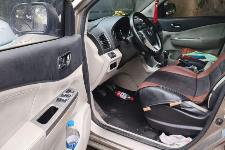 Used FORTHING S500 2016 1.6L Manual Luxury Edition Driver Seat