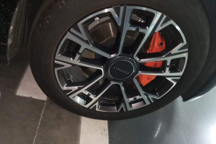 Used Lynk & Co 900 2025 2.0T Ultra