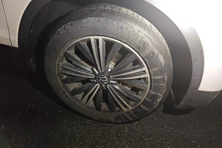 Used Volkswagen Tiguan L 2021 330TSI Automatic Two-Wheel Drive Smart Edition