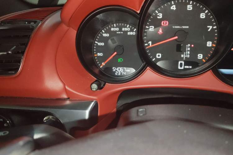 Used Porsche Boxster 2013 Boxster 2.7L
