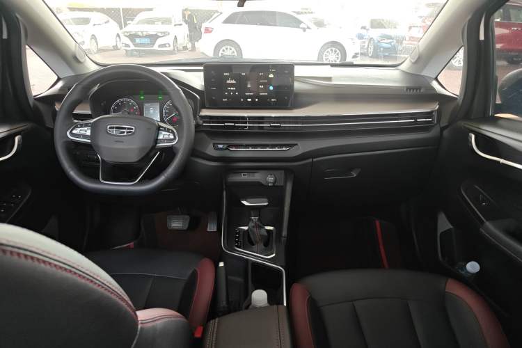 Used Geely Auto Vision X3 2021 PRO 1.5L CVT Deluxe Model
