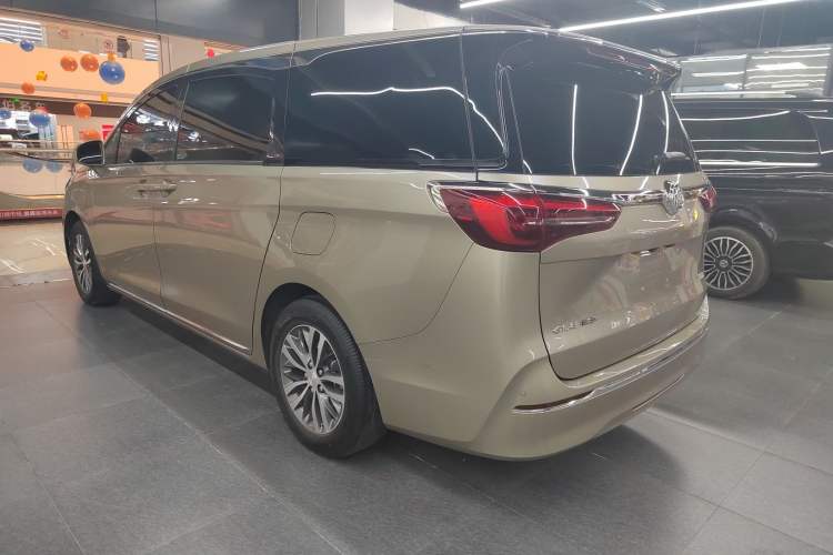 Used Buick GL8 2023 ES Lu Zun Deluxe Model