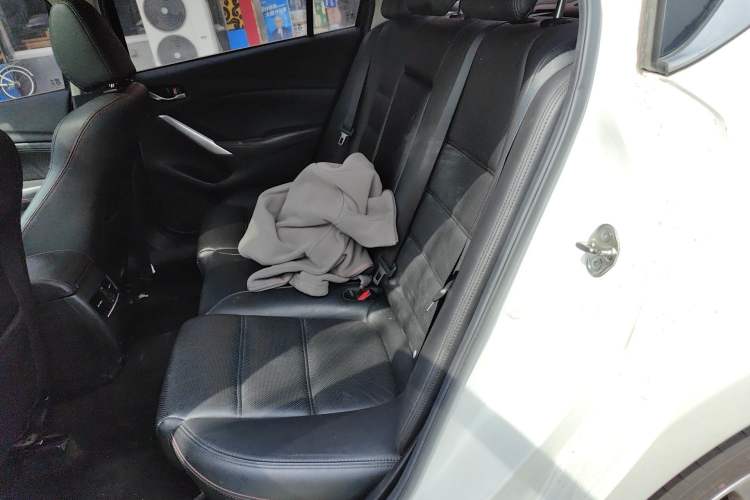 Used Mazda Atenza 2015 2.5L Blue Sky Sport Edition