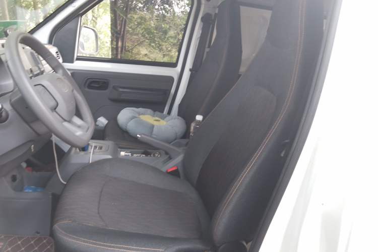 Used Karry Jiangtun E5 2024 230 km Standard Version
