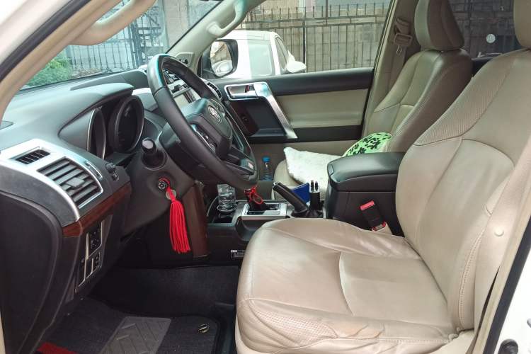 Used Toyota Prado 2010 4.0L Automatic VX NAVI Left Front Seat