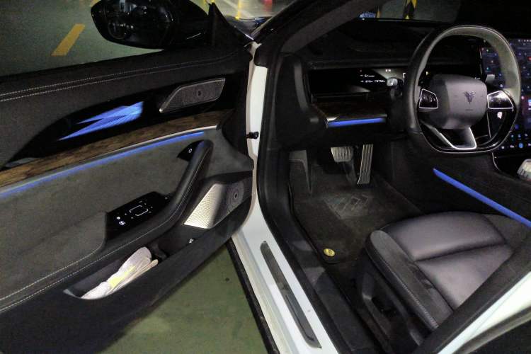 Used NETA S 2022 All-Electric 715 km Range Rear-Drive Deluxe Version