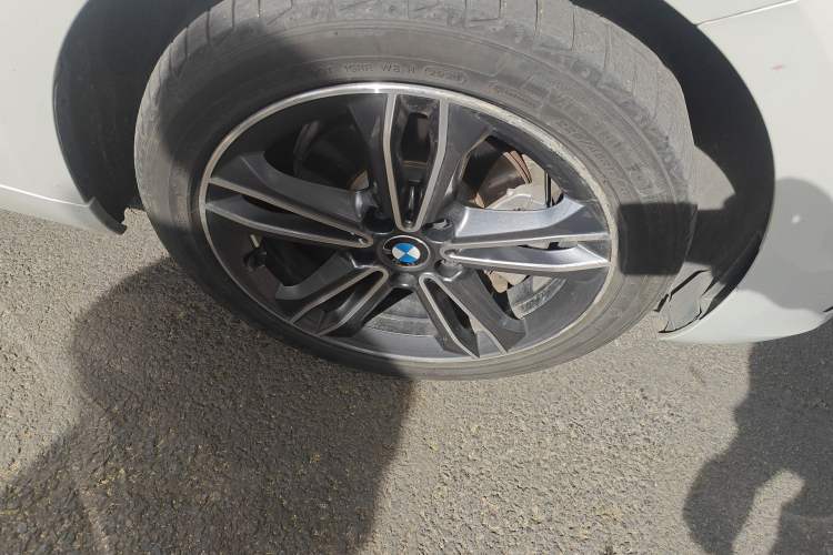 Used BMW 1 Series 2018 118i Sport Edition Right Front Wheel Hub