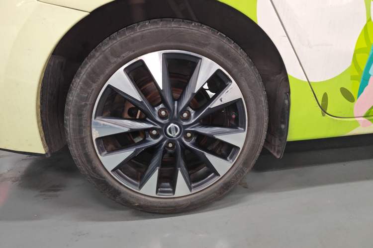 Used Nissan Lannia 2016 1.6L CVT Smart Cool Edition Right Rear Wheel Hub