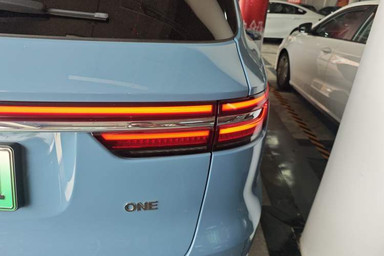 Used Li Auto ONE 2021 Extended-Range 6-Seater Version Right Rear Taillight