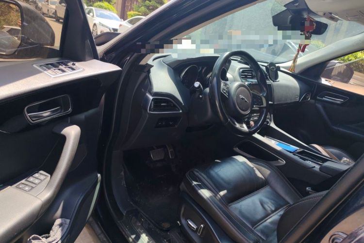 Used Jaguar F-PACE 2018 2.0T Four-Wheel Drive Urban Luxury Edition