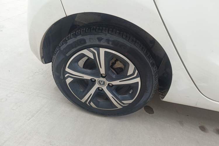 Used CHANGAN OSHAN Benni E-Star 2022 Qingxin Edition Colorful Model Lithium-NMC