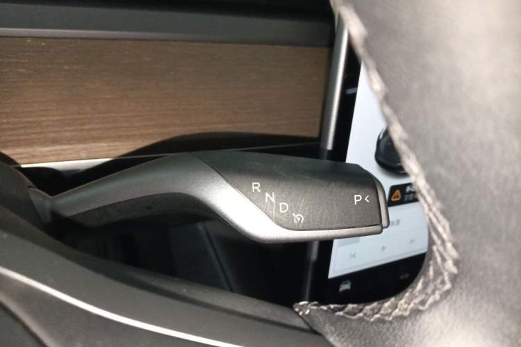 Used Tesla Model 3 2021 Standard Range Rear-Drive Upgraded Version
