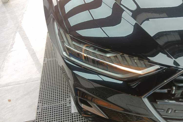 Used Audi A7L 2024 45TFSI S-line Dream-Building Edition Flow Crystal Package