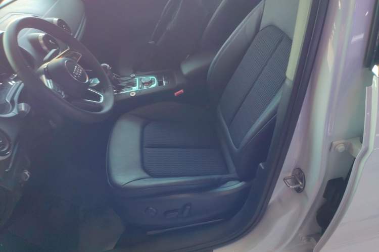 Used Audi A3 2020 Limousine 35 TFSI Fashion Edition China VI Emission Standard