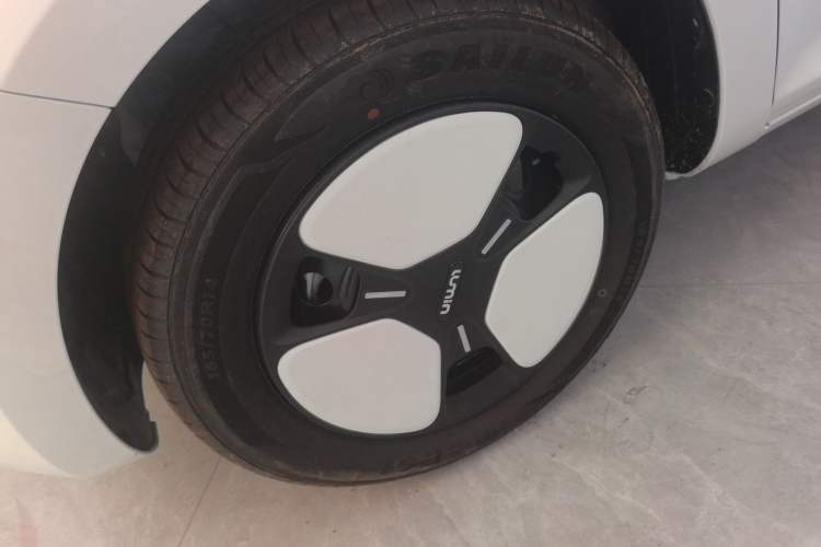 Used CHANGAN NEVO Lumin 2025 205 km Xiangqin Version Exterior 4