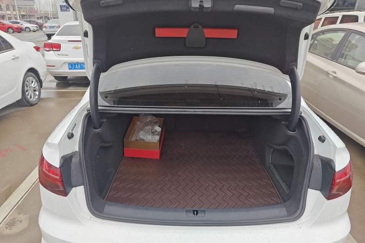 Used Audi A4L 2020 40 TFSI Fashion Dynamic Model Trunk