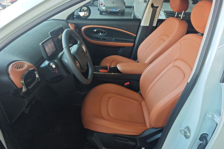 Used JAC Yiwei 3 2023 505 km Championship Edition
