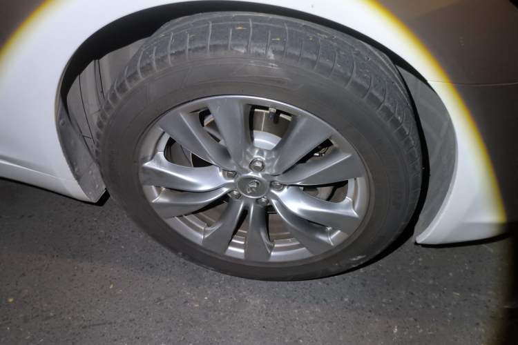 Used Infiniti Q70 2013 Q70L 2.5L Comfort Edition
