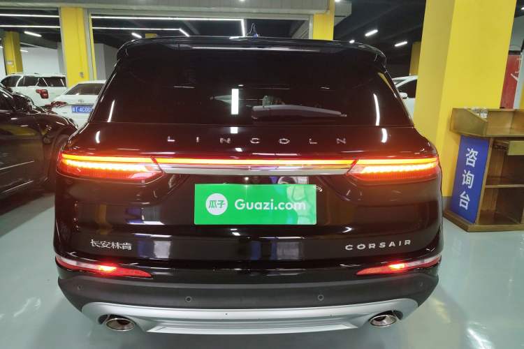 Used Lincoln Corsair 2022 2.0T Two-Wheel Drive Deluxe Edition Rear