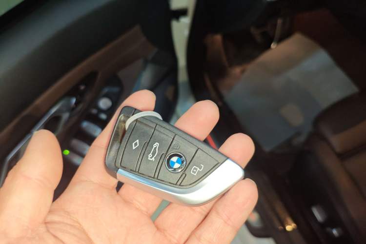 Used BMW i3 2022 eDrive 35 L
