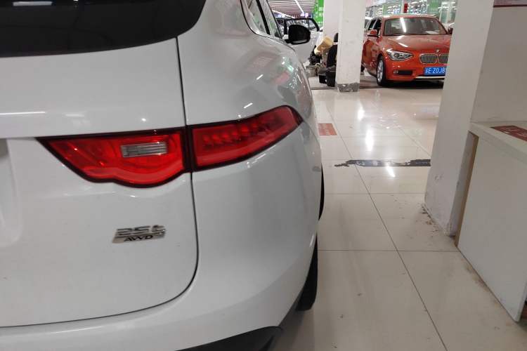 Used Jaguar F-PACE 2019 2.0T Four-Wheel Drive Urban Luxury Edition