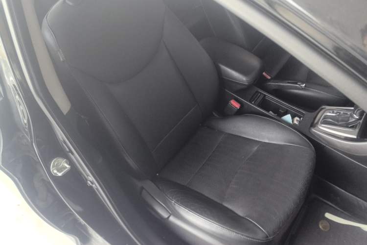 Used Hyundai Elantra (5th Generation / Langdong) 2013 1.6L Automatic Luxury Model