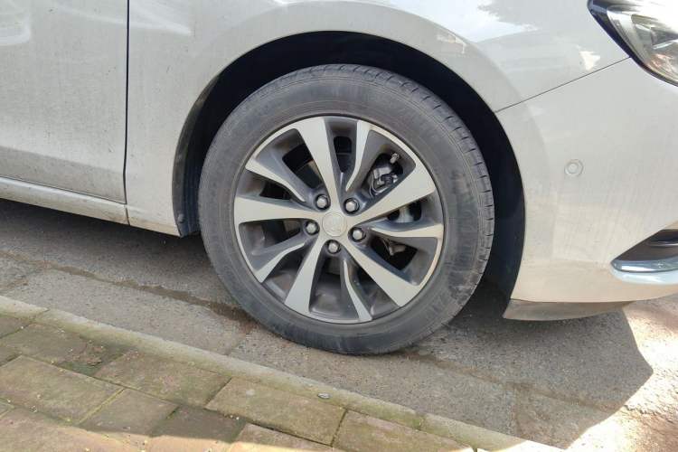 Used Buick Excelle GX 2019 18T Automatic Connected Flagship Version China VI Standard
