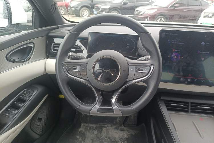 Used BYD Seal 06 New Energy 2024 DM-i 120KM Flagship Model