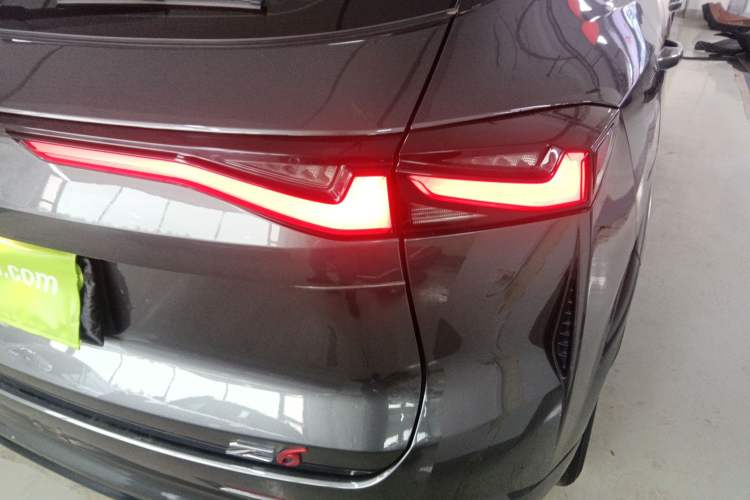 Used CHANGAN OSHAN Z6 New Energy 2023 ZhiDian iDD 150KM Flagship PLUS
