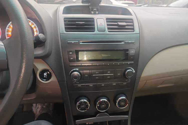 Used BYD L3 2012 1.5L Manual Luxury Version
