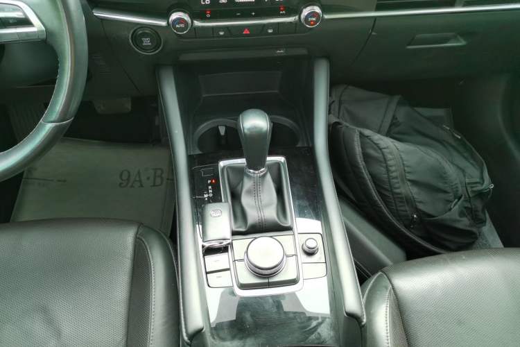 Used Mazda 3 Axela 2021 2.0L Automatic Zhiya Edition