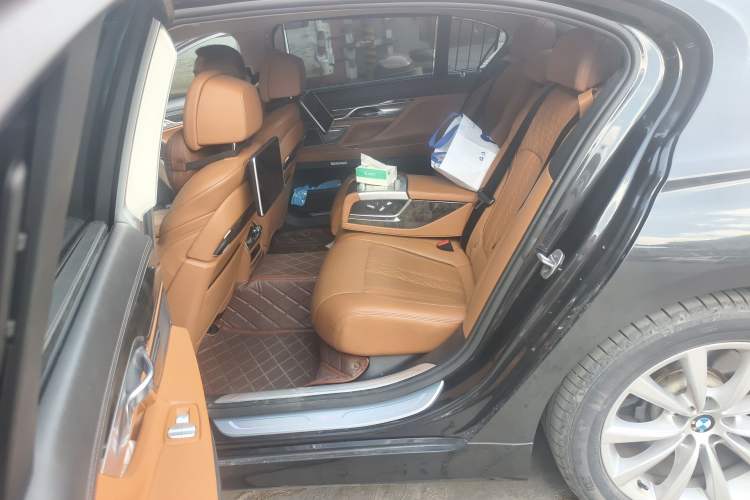 Used BMW 7 Series 2016 730Li Luxury Model Left Rear Seat