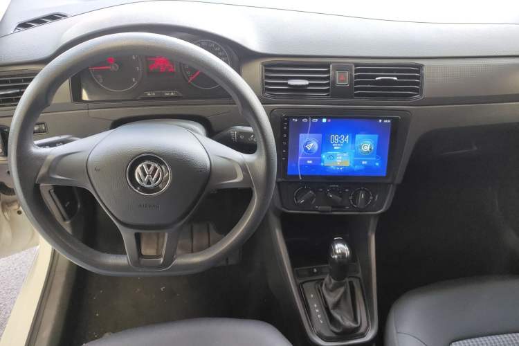 Used Volkswagen Santana 2021 1.5L Automatic Fashion Edition
