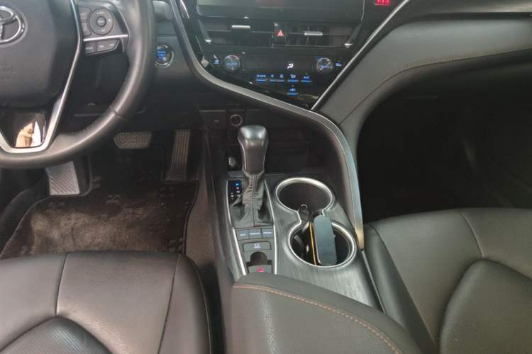 Used Toyota Camry 2021 2.5G Luxury Edition