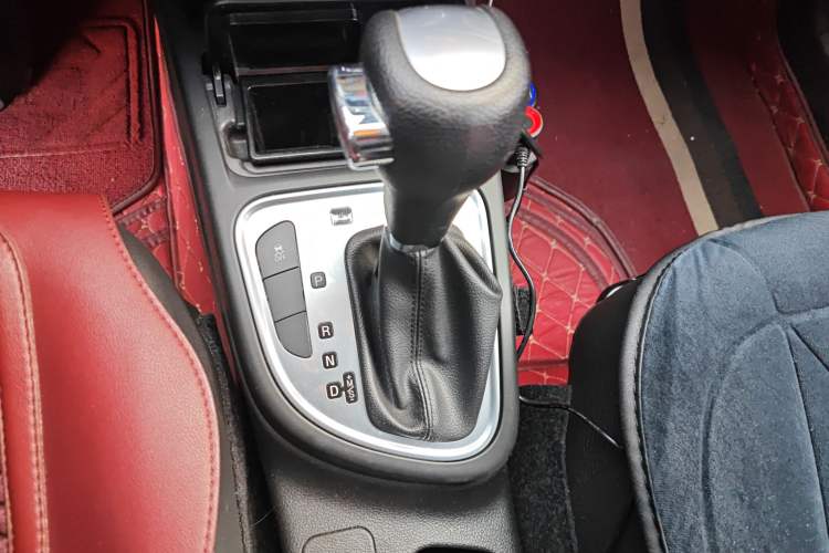 Used FAW Junpai D60 2015 1.8L Automatic Luxury Model