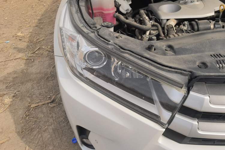 Used Toyota Highlander 2021 2.0T Four-Wheel Drive Luxury Edition 7 Seats Right Front Headlight