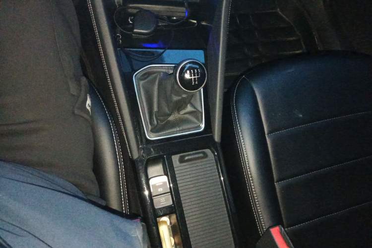 Used Jetta VS5 2022 280TSI Manual Advanced Trim