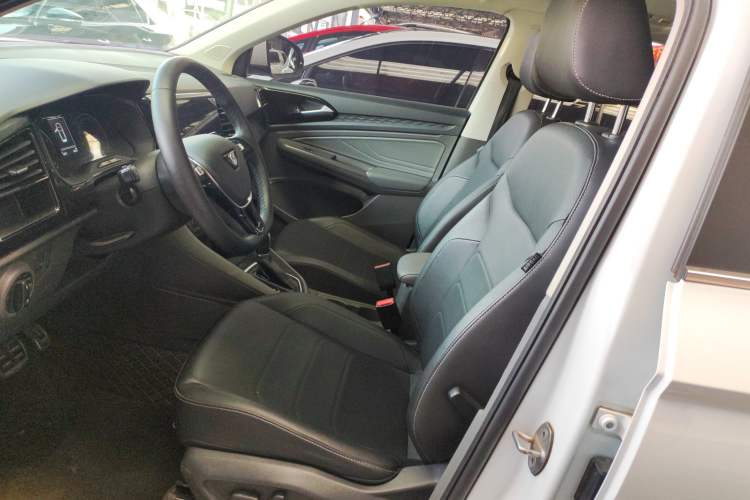 Used Jetta VS7 2020 1.4T Automatic Enjoyment Model