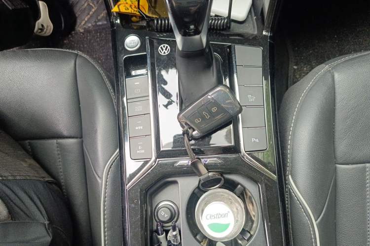 Used Volkswagen Passat New Energy 2022 430 PHEV Hybrid Elite Edition Vehicle Key