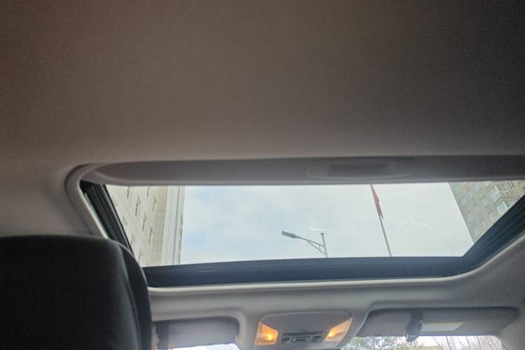 Used Toyota RAV4 2021 Dual-Engine 2.5L E-CVT Two-Wheel Drive Elite Edition