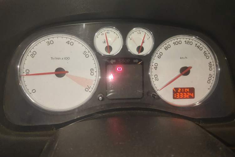 Used Peugeot 307 2012 Hatchback 1.6L Manual Comfort Edition Instrument Cluster