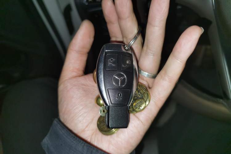 Used Mercedes-Benz GLC 2016 GLC 300 4MATIC Dynamic Model Interior 1