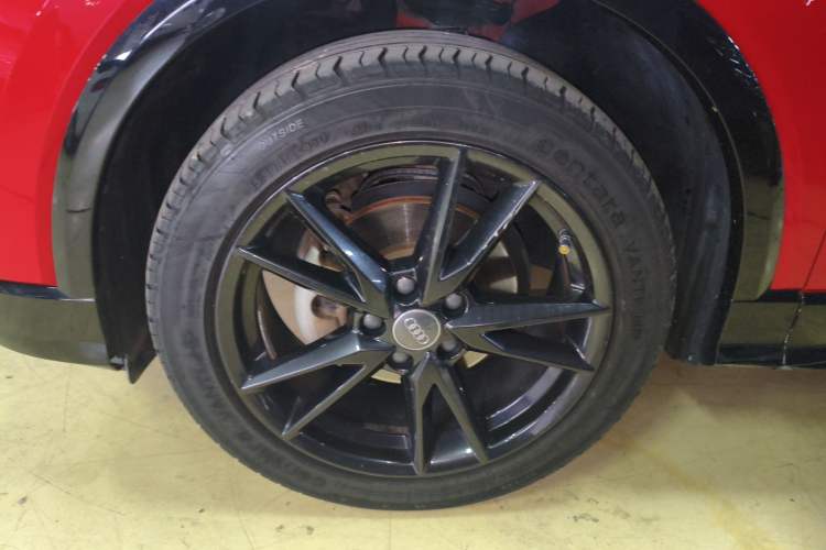 Used Audi Q2L 2018 35 TFSI Launch Exclusive Edition China VI