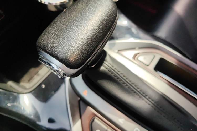 Used GAC Trumpchi GS4 2022 270T Automatic Smart Drive Technology Edition (Upgraded Version) Gear Lever