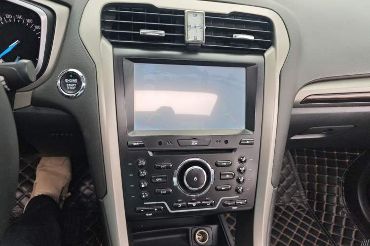 Used Ford Mondeo 2013 2.0L GTDi 200 Fashion Edition