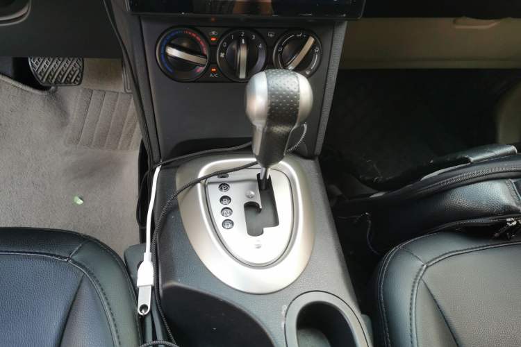 Used Nissan Qashqai 2012 2.0 XL Fire CVT 2WD
