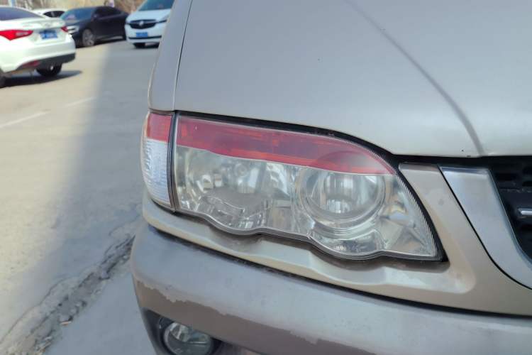 Used FORTHING Lingzhi 2014 V3 1.5L 7-Seater Comfort Model