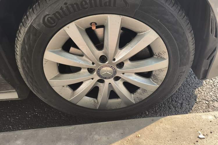 Used Mercedes-Benz A-Class 2015 A 180 Standard Model Right Front Wheel Hub