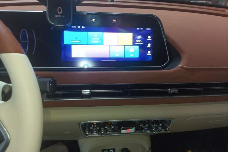 Used ORA Good Cat 2021 400km Standard Range Venus Edition Lithium Iron Phosphate